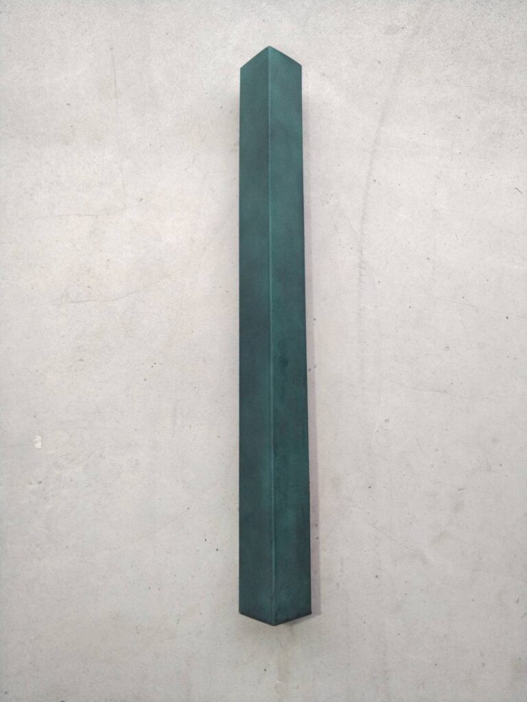 黒味青銅仕上げ（淡色）